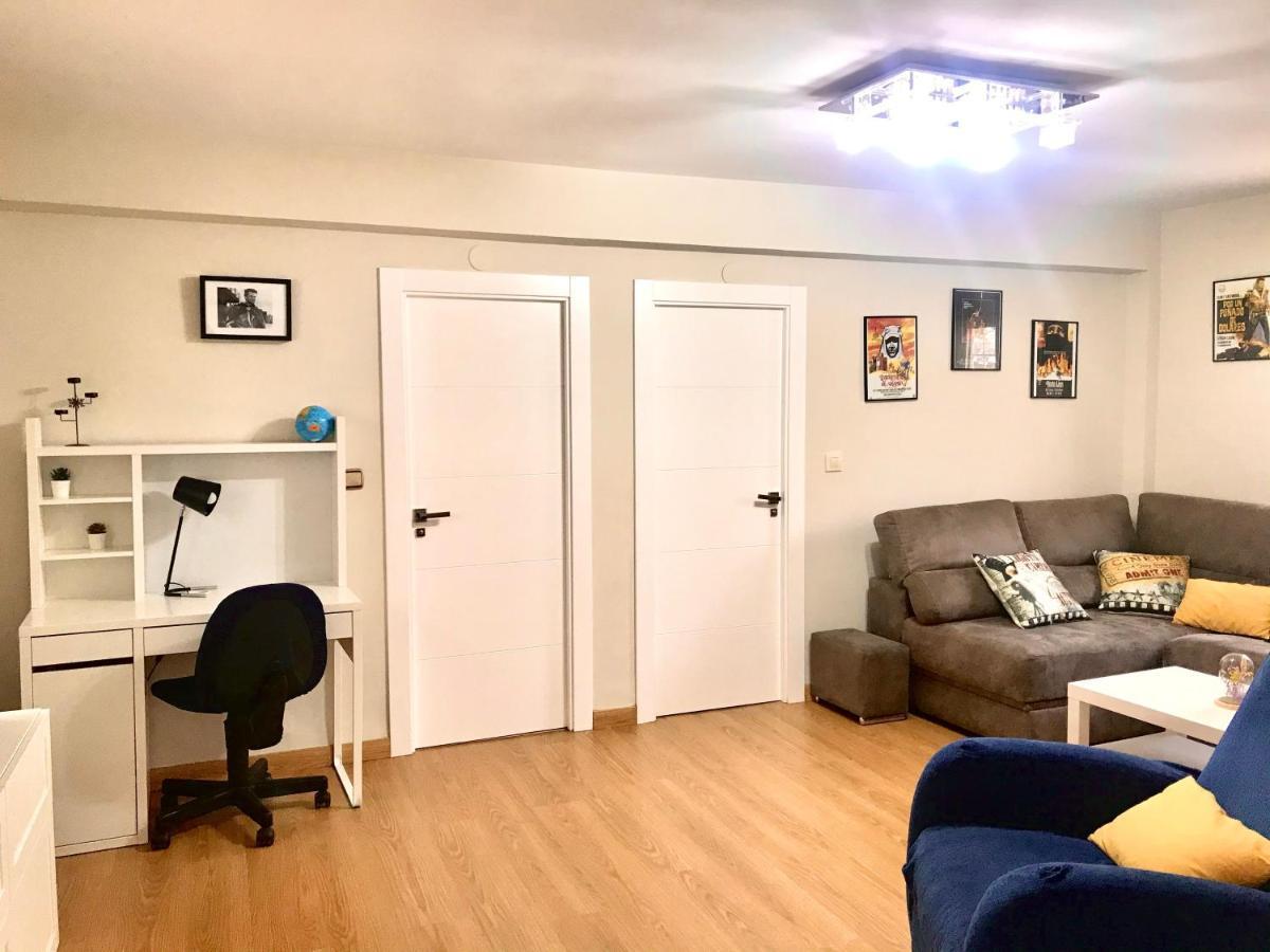Apartamento Con Parking Gratis En El Centro, 2 Dormitorios アルメリア エクステリア 写真